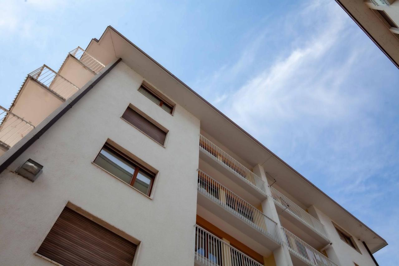 Attico Panoramico In Centro - Civetta Apartment Belluno Exterior photo