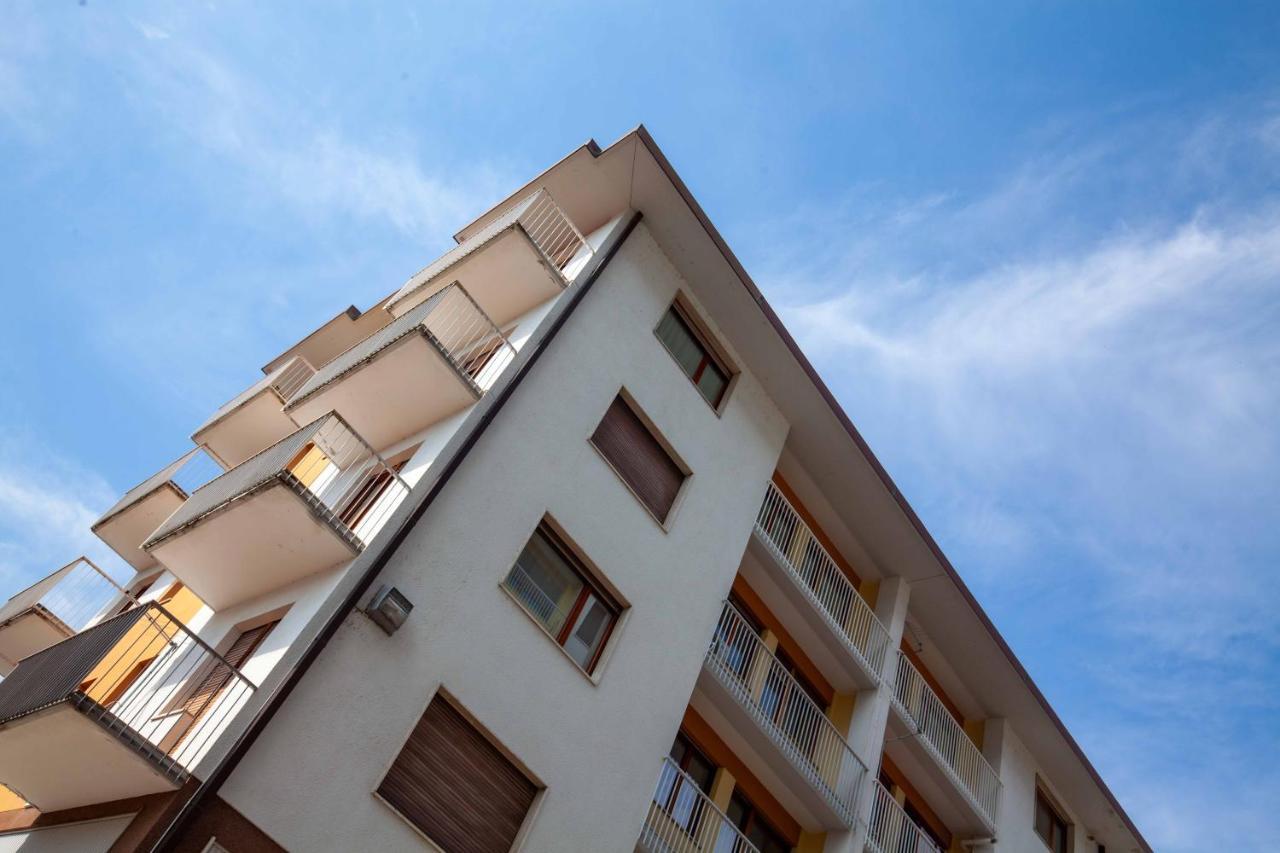 Attico Panoramico In Centro - Civetta Apartment Belluno Exterior photo